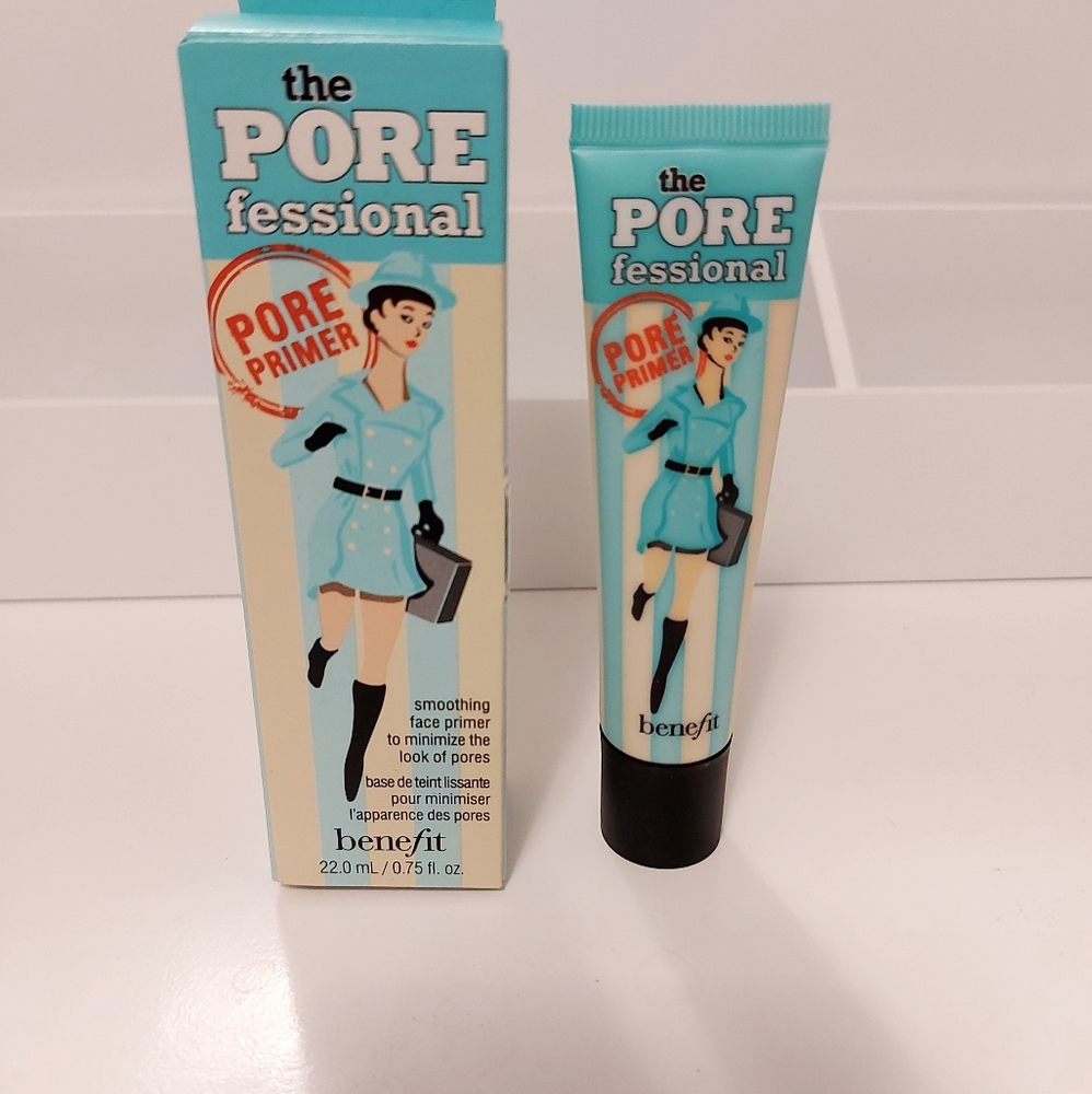 NWOT R$35 The porefessional primer full size